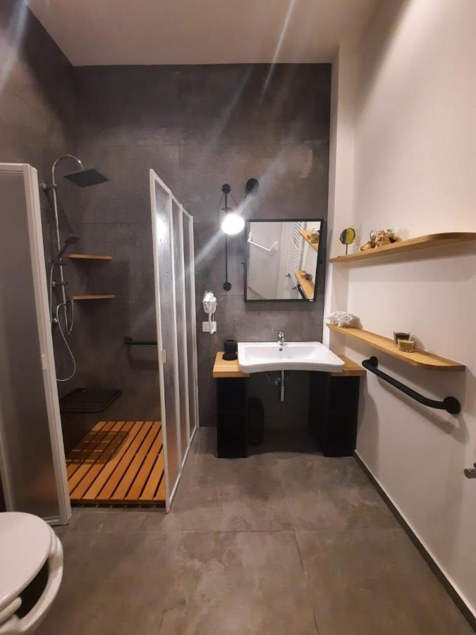 Bed And Breakfast Villa Tota 카탄차로 외부 사진