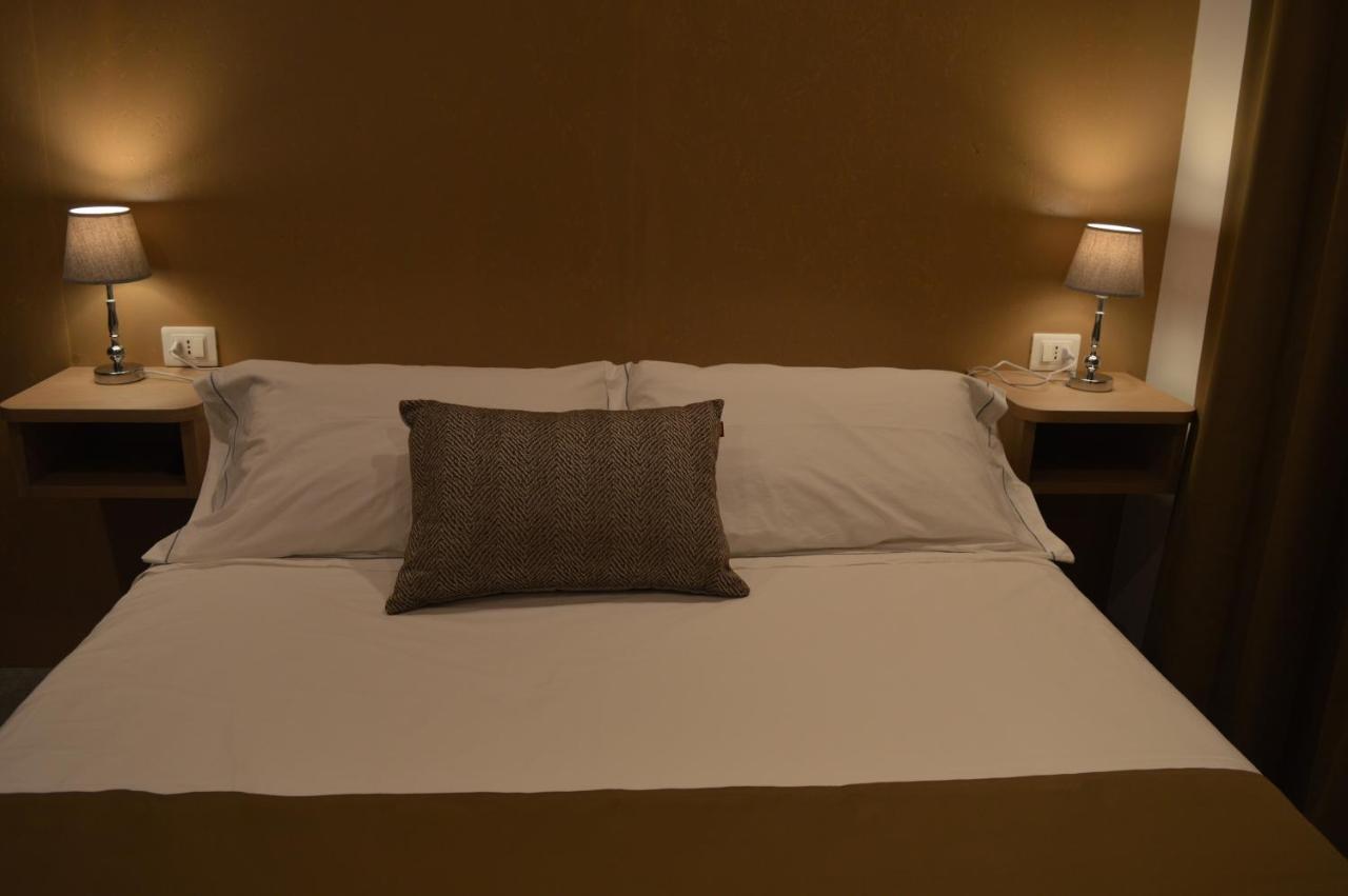 Bed And Breakfast Villa Tota 카탄차로 외부 사진