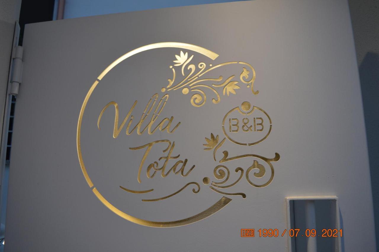 Bed And Breakfast Villa Tota 카탄차로 외부 사진