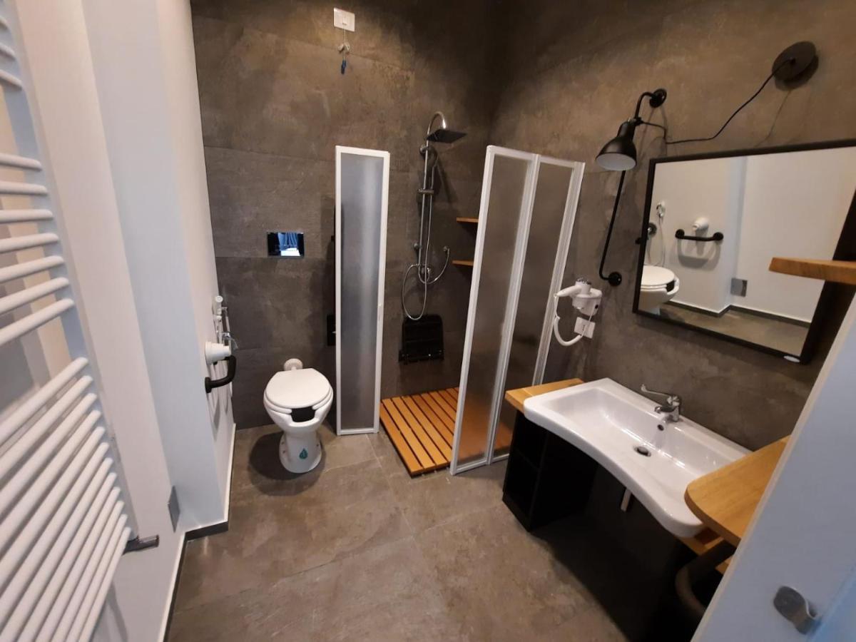 Bed And Breakfast Villa Tota 카탄차로 외부 사진