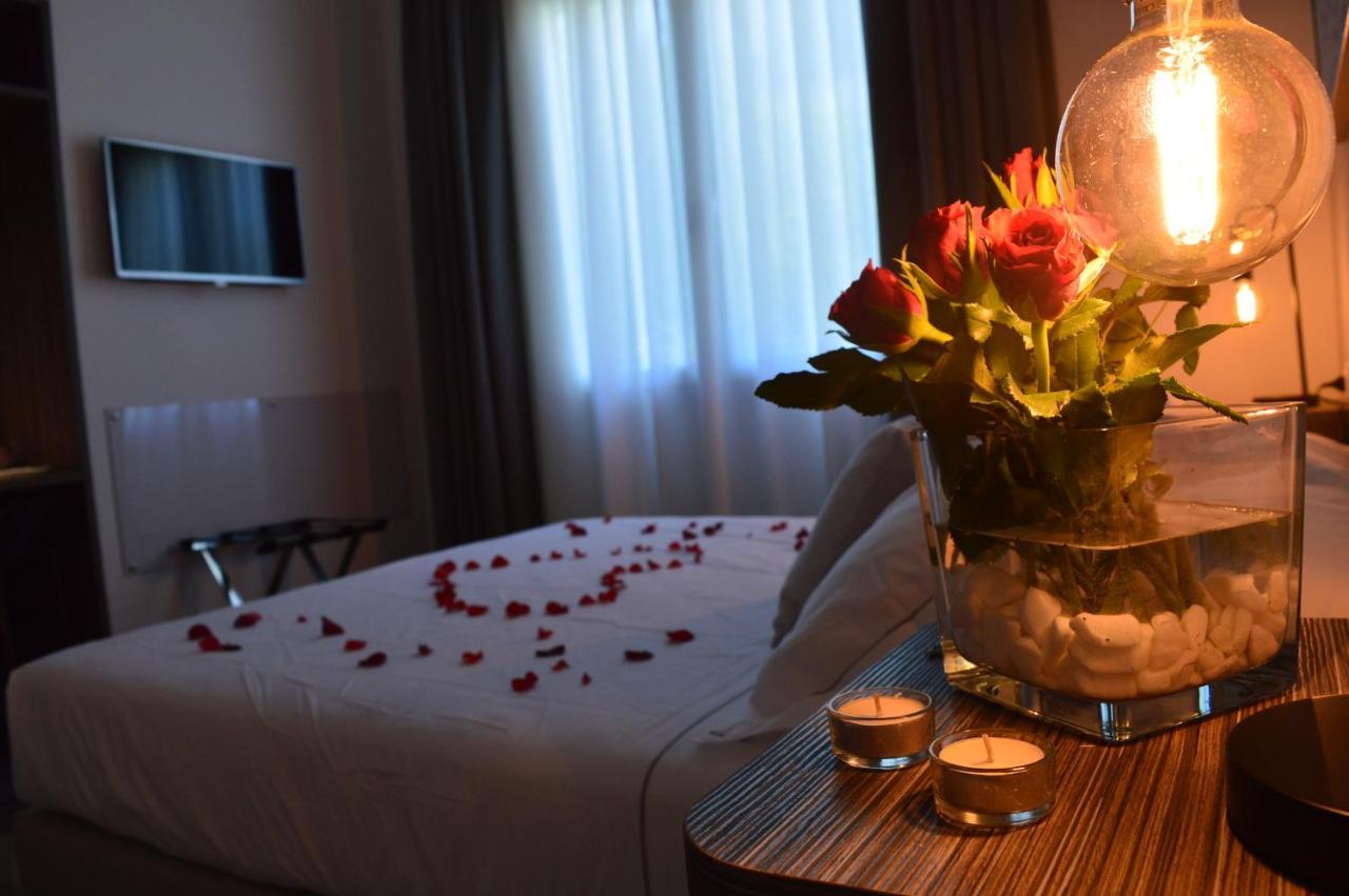 Bed And Breakfast Villa Tota 카탄차로 외부 사진
