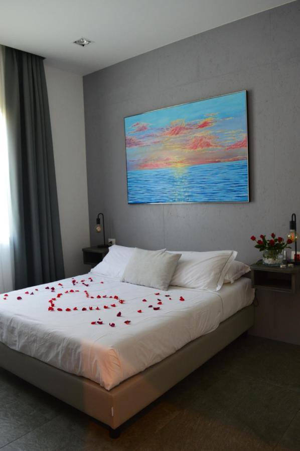 Bed And Breakfast Villa Tota 카탄차로 외부 사진